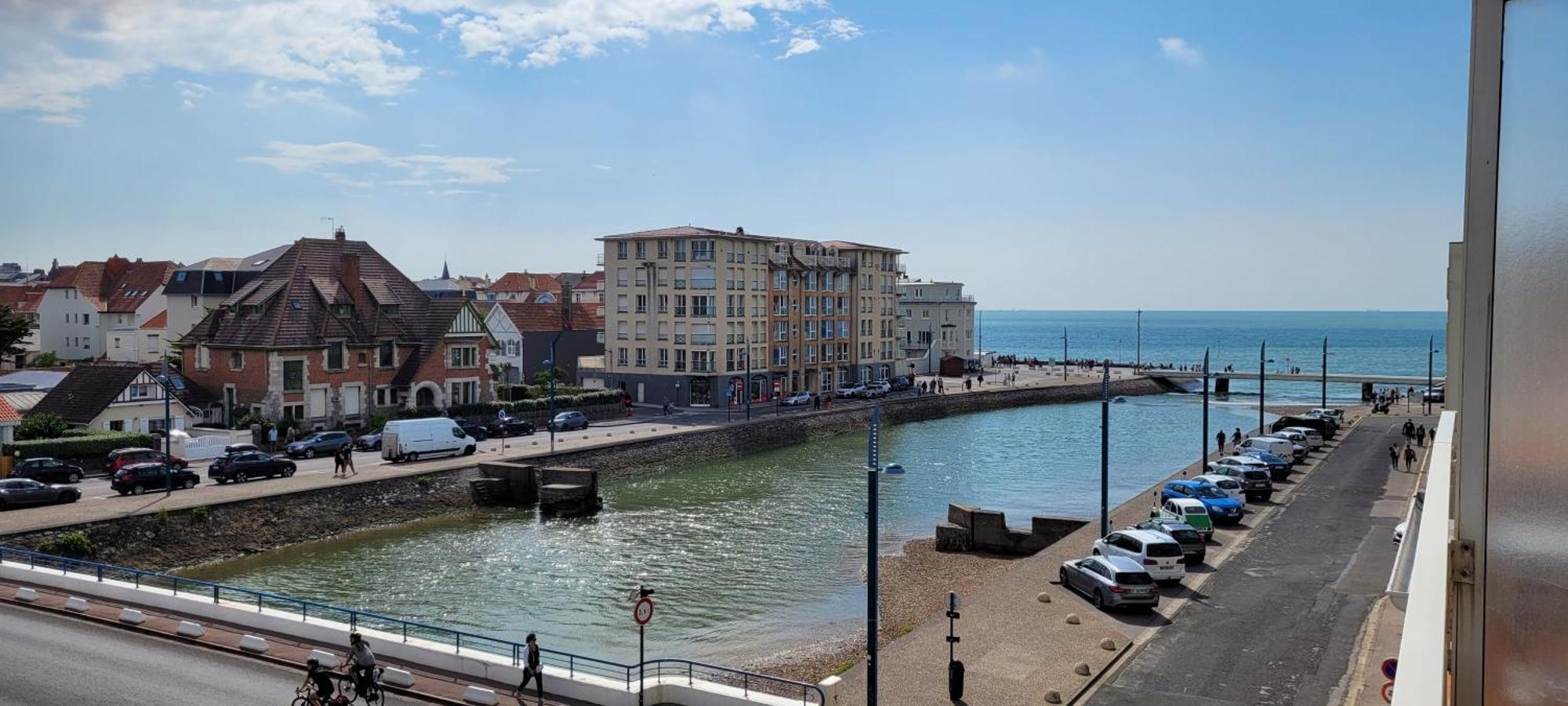 Une Jolie Vue - Appt 2 Pieces Vue Mer Balcon Sud Wimereux Kültér fotó