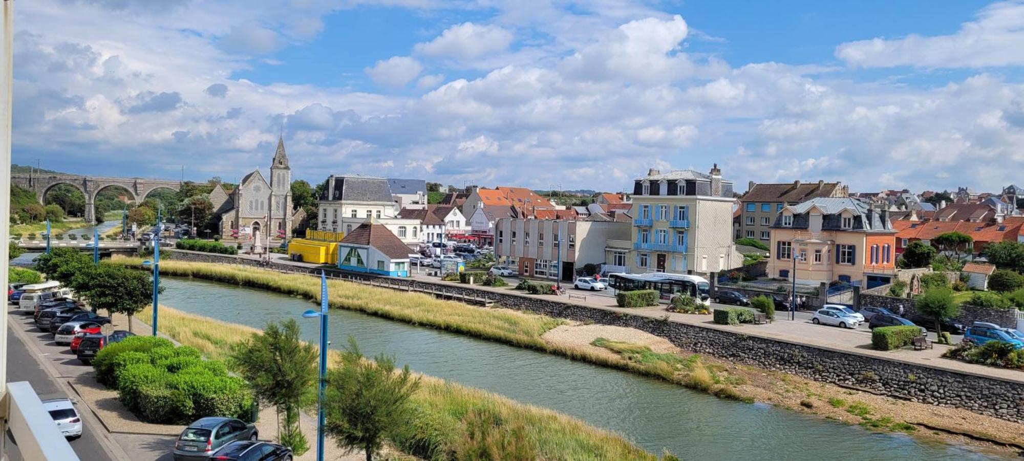 Une Jolie Vue - Appt 2 Pieces Vue Mer Balcon Sud Wimereux Kültér fotó